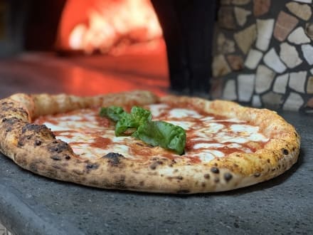 Pizza margherita